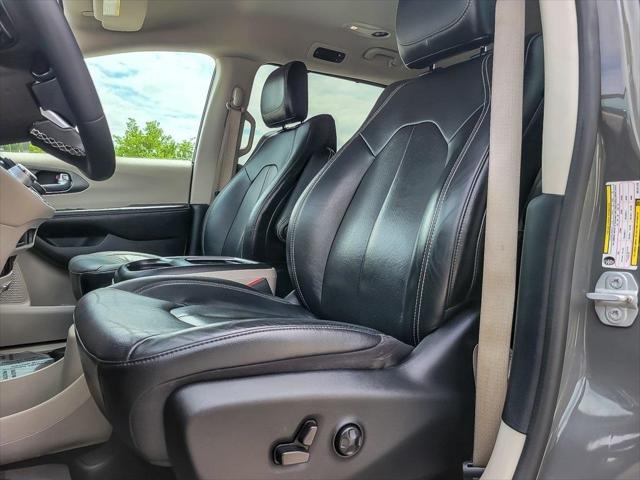 used 2022 Chrysler Pacifica car, priced at $21,340