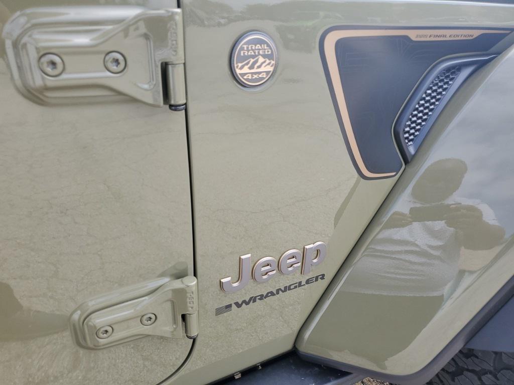 new 2025 Jeep Wrangler car, priced at $97,975