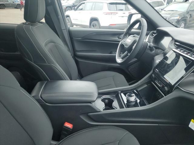 new 2025 Jeep Grand Cherokee car, priced at $35,060