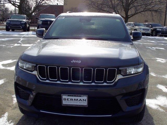 new 2025 Jeep Grand Cherokee car, priced at $34,958