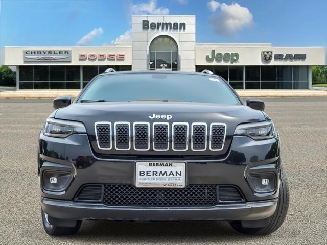 used 2019 Jeep Cherokee car, priced at $15,193