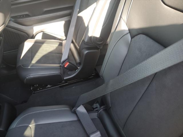 new 2025 Jeep Grand Cherokee L car, priced at $41,070