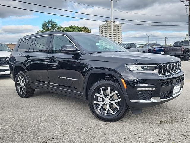 new 2024 Jeep Grand Cherokee L car, priced at $40,066