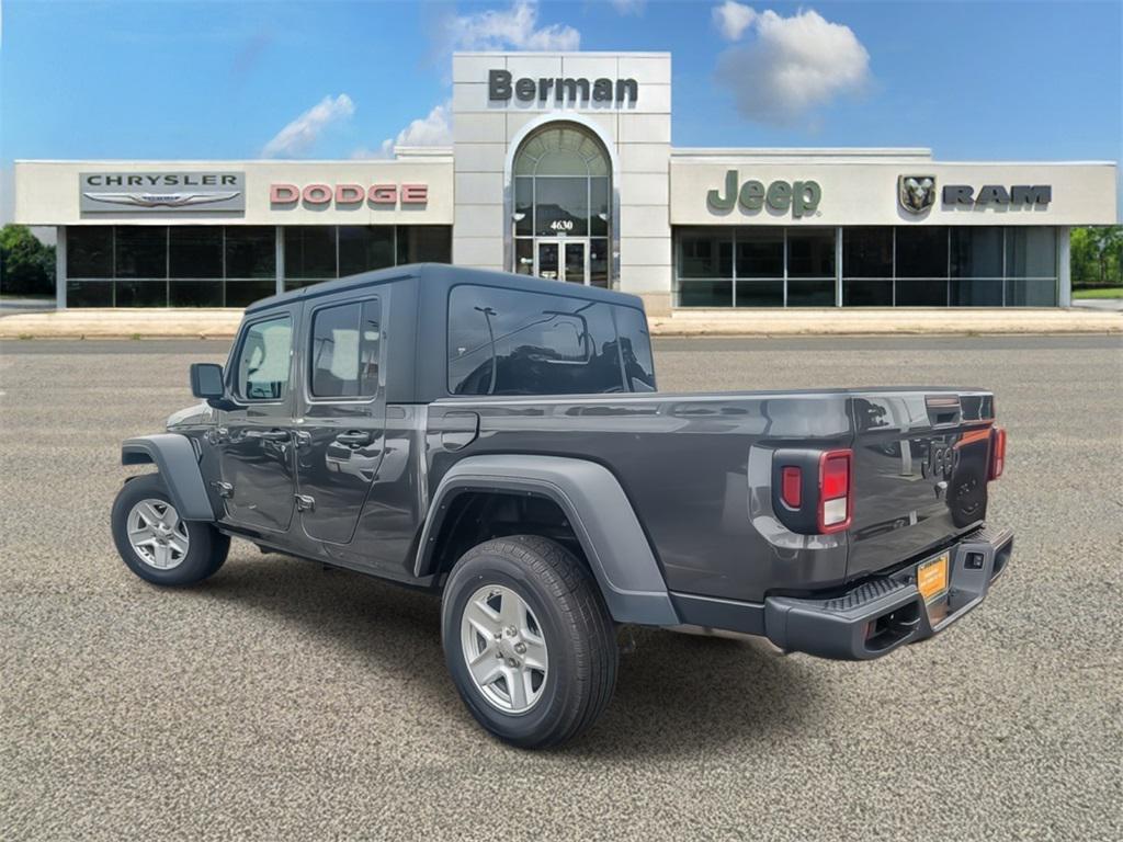 used 2023 Jeep Gladiator car, priced at $29,040