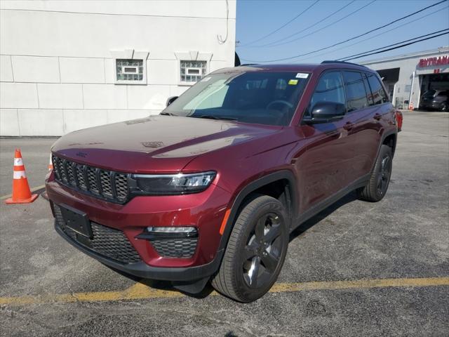 new 2025 Jeep Grand Cherokee car, priced at $46,648