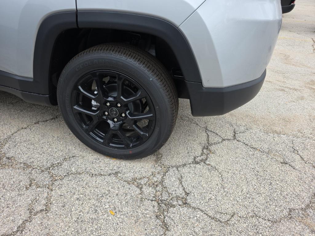 new 2026 Jeep Compass car, priced at $32,257