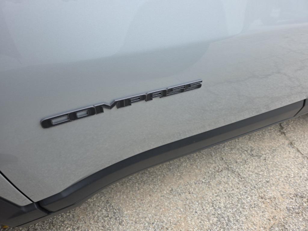 new 2026 Jeep Compass car, priced at $32,257