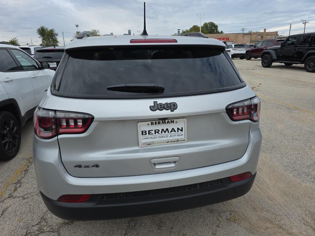 new 2026 Jeep Compass car, priced at $32,257