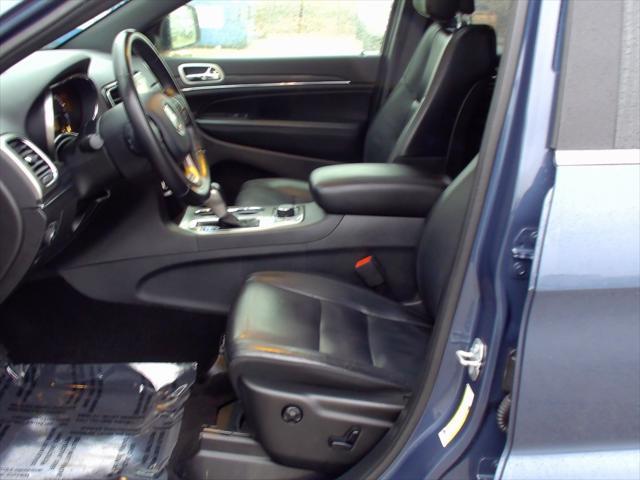 used 2020 Jeep Grand Cherokee car, priced at $24,754