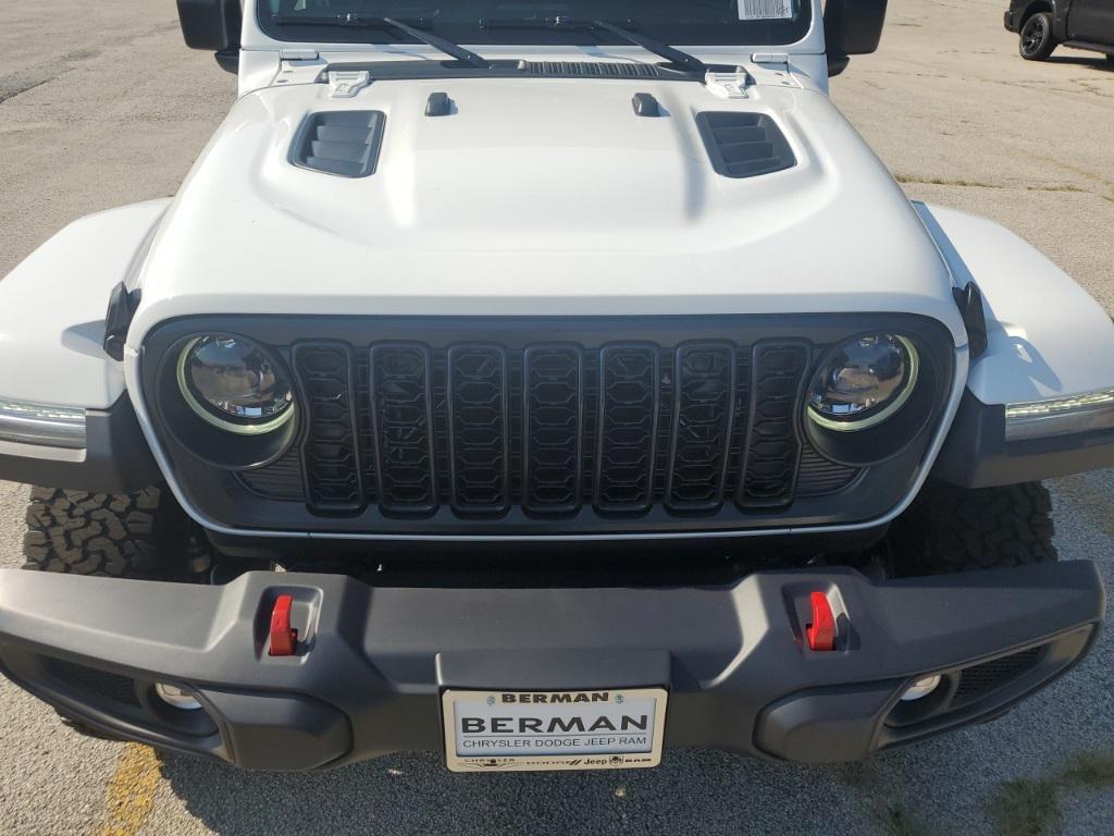 new 2025 Jeep Wrangler car, priced at $55,709
