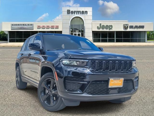 used 2022 Jeep Grand Cherokee car, priced at $32,986