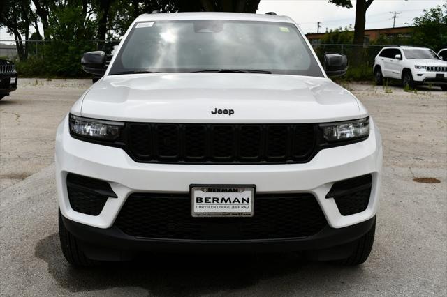 new 2024 Jeep Grand Cherokee car, priced at $38,242