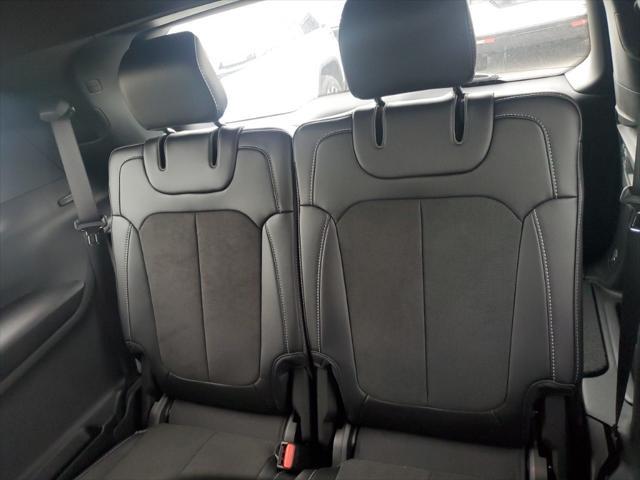 new 2025 Jeep Grand Cherokee L car, priced at $41,990