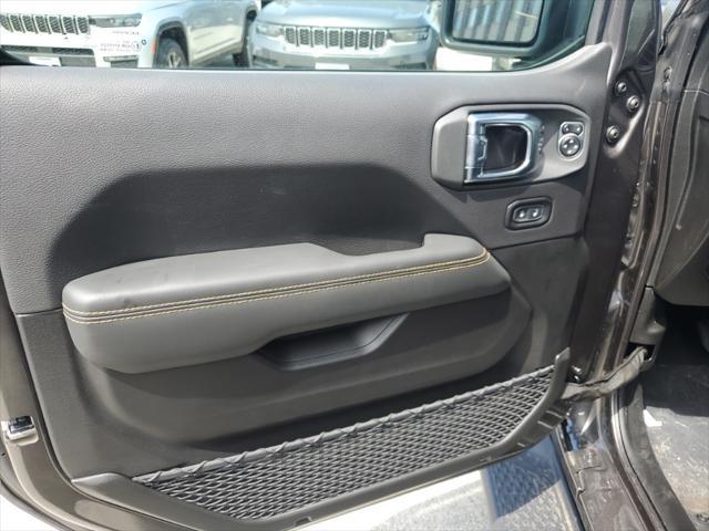 new 2025 Jeep Gladiator car, priced at $40,417