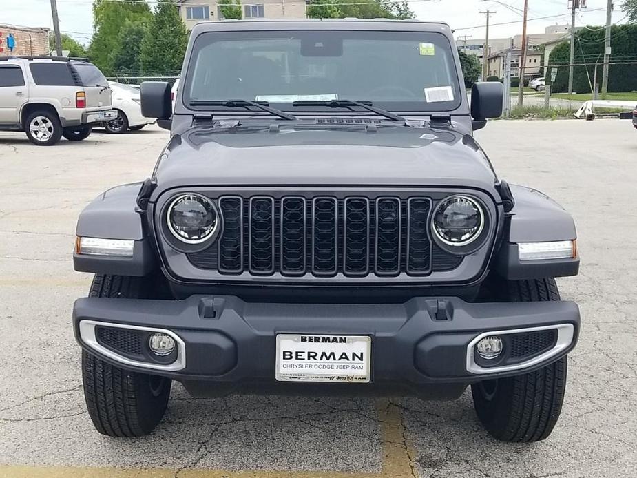 new 2024 Jeep Gladiator car, priced at $44,053