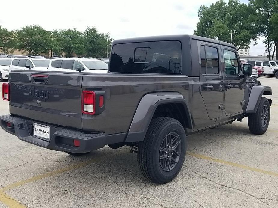 new 2024 Jeep Gladiator car, priced at $44,053