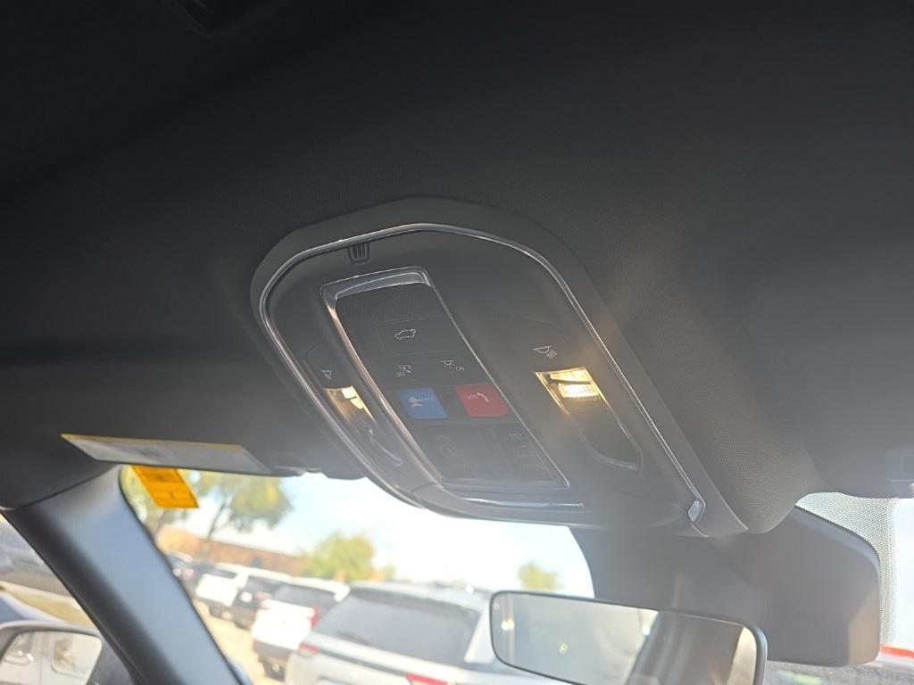 new 2025 Jeep Grand Cherokee car, priced at $42,840