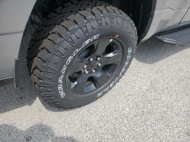 new 2025 Ram 1500 car, priced at $49,111