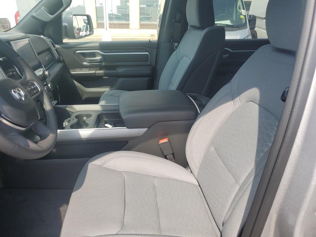 new 2025 Ram 1500 car, priced at $42,325
