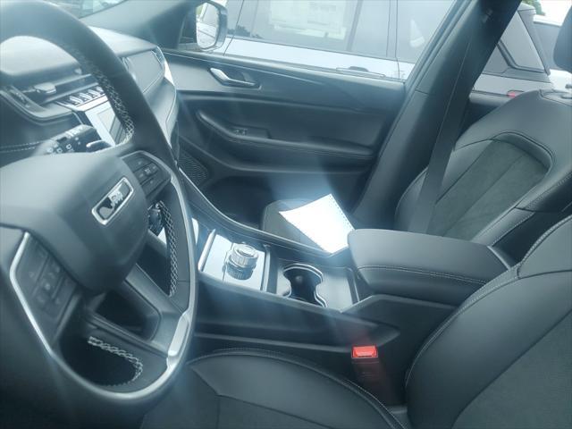 new 2025 Jeep Grand Cherokee L car, priced at $40,559