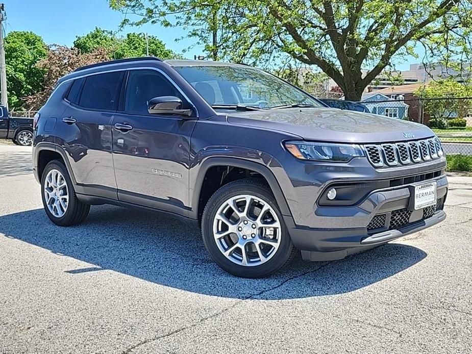 new 2024 Jeep Compass car, priced at $28,336