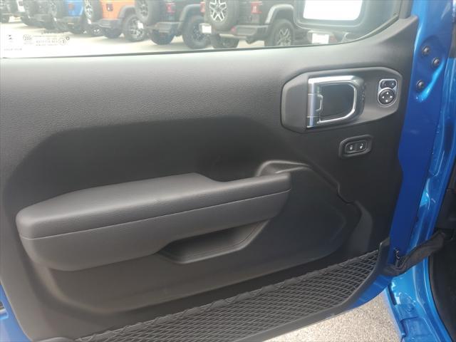 new 2025 Jeep Wrangler car, priced at $44,896