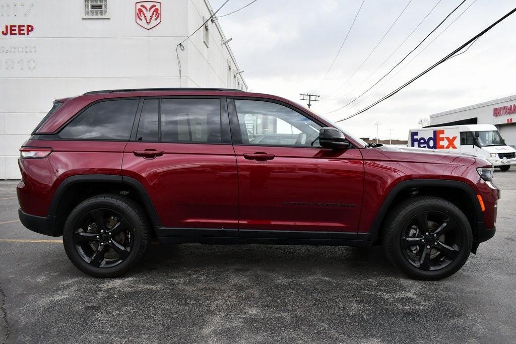 used 2023 Jeep Grand Cherokee car, priced at $34,500