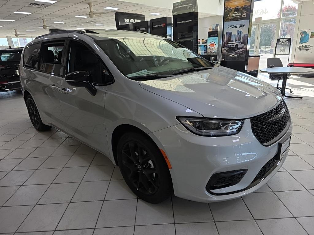 new 2026 Chrysler Pacifica car, priced at $47,161