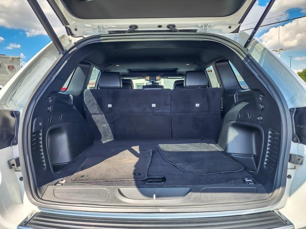 used 2022 Jeep Grand Cherokee car, priced at $29,938