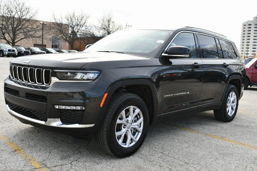 used 2022 Jeep Grand Cherokee L car, priced at $35,000