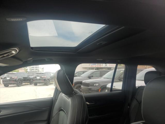 new 2025 Jeep Grand Cherokee car, priced at $40,681