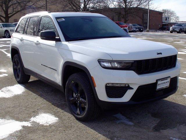 new 2025 Jeep Grand Cherokee car, priced at $44,246