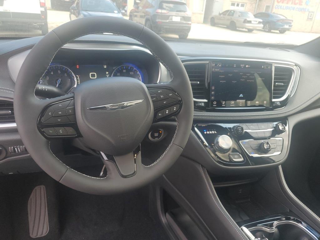 new 2026 Chrysler Pacifica car, priced at $56,655