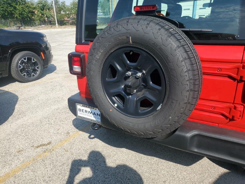 new 2025 Jeep Wrangler car, priced at $36,688