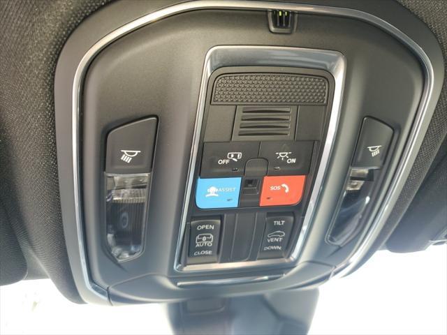 new 2025 Jeep Grand Cherokee car, priced at $35,060