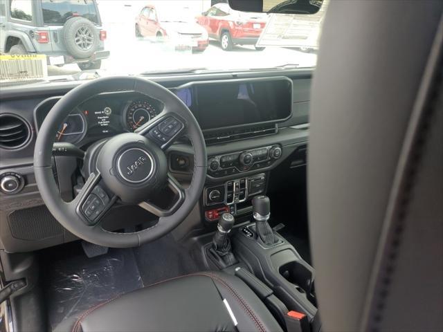 new 2025 Jeep Wrangler car, priced at $59,662