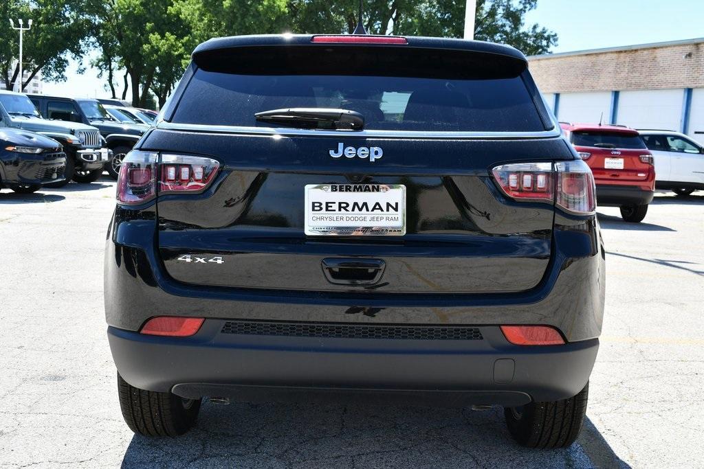 new 2024 Jeep Compass car, priced at $23,877