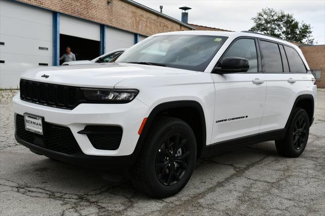 new 2024 Jeep Grand Cherokee car, priced at $38,242