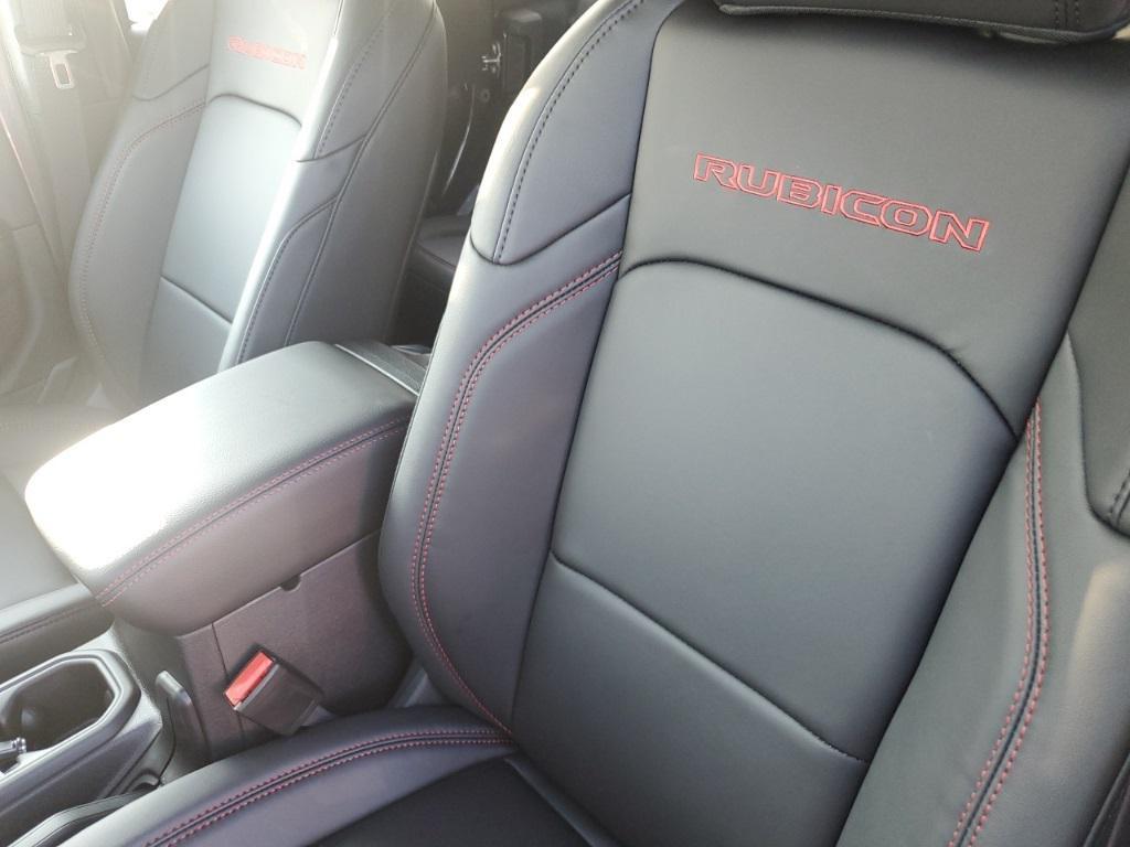 new 2025 Jeep Wrangler car, priced at $62,326