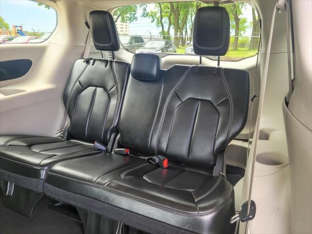 used 2023 Chrysler Pacifica car, priced at $23,018