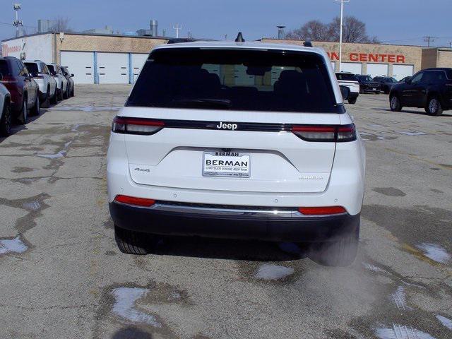 new 2025 Jeep Grand Cherokee car, priced at $34,922