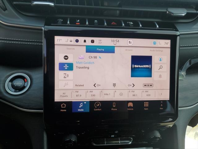 new 2025 Jeep Grand Cherokee car, priced at $42,154
