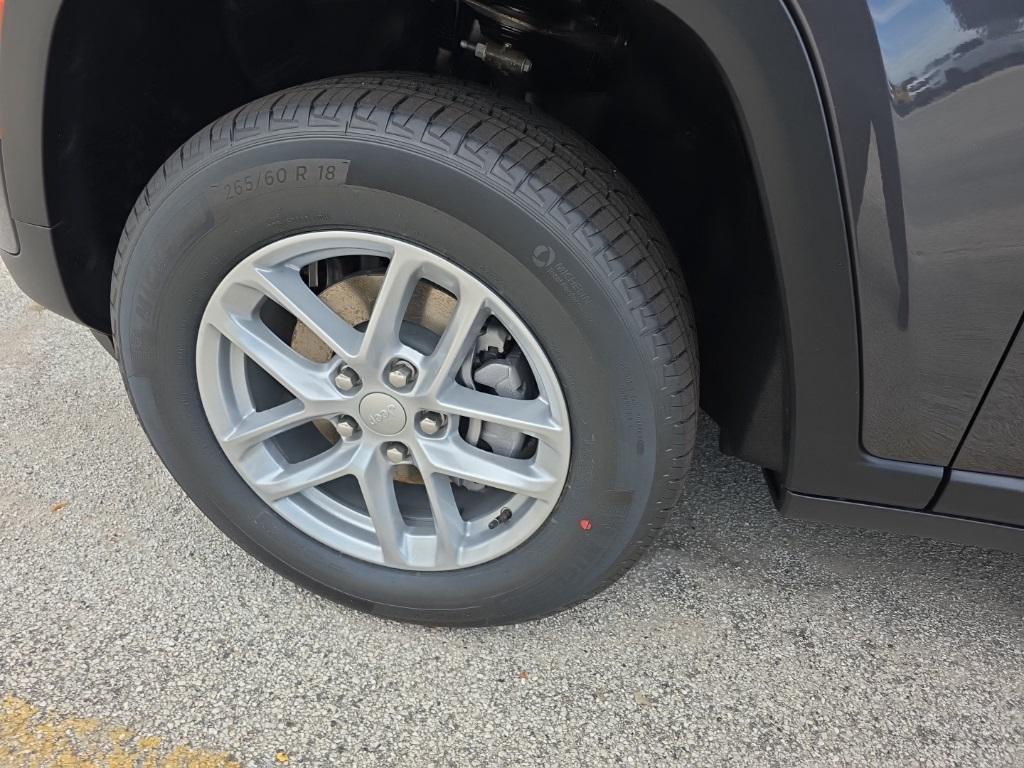 new 2025 Jeep Grand Cherokee car, priced at $41,420