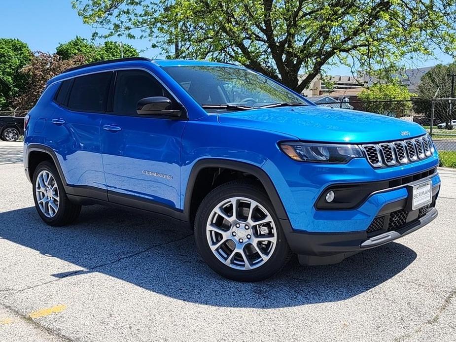 new 2024 Jeep Compass car, priced at $29,358