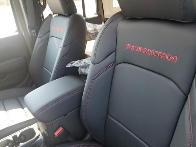 new 2025 Jeep Wrangler car, priced at $59,577