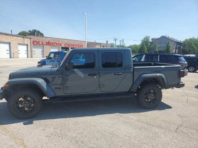 new 2025 Jeep Gladiator car, priced at $42,917