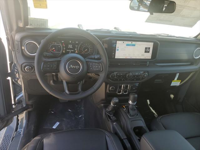 new 2025 Jeep Gladiator car, priced at $42,917