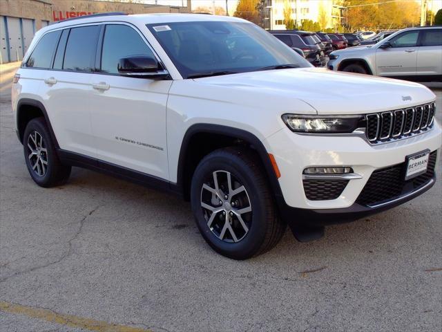 new 2025 Jeep Grand Cherokee car, priced at $44,770