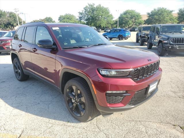 new 2025 Jeep Grand Cherokee car, priced at $46,234