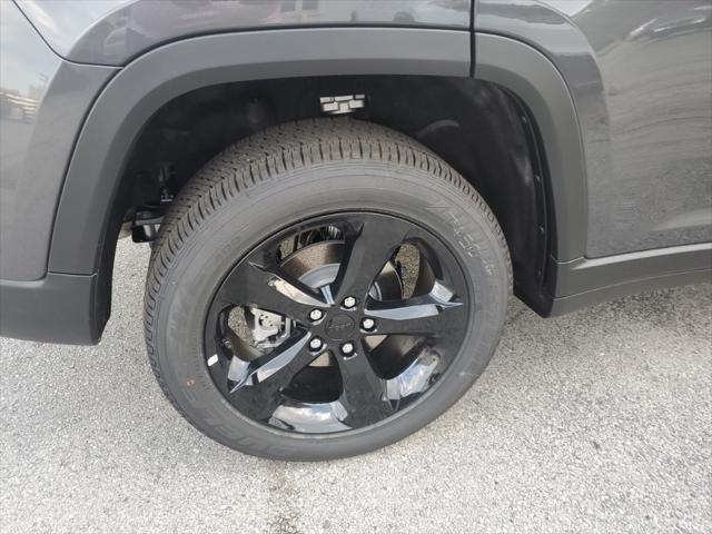 new 2025 Jeep Grand Cherokee car, priced at $41,436